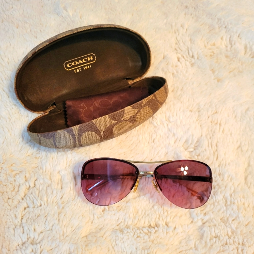 Women's Coach Aviator Sunglasses